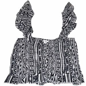 Salty Lemon sz M black BOHO ruched Ruffle crop top